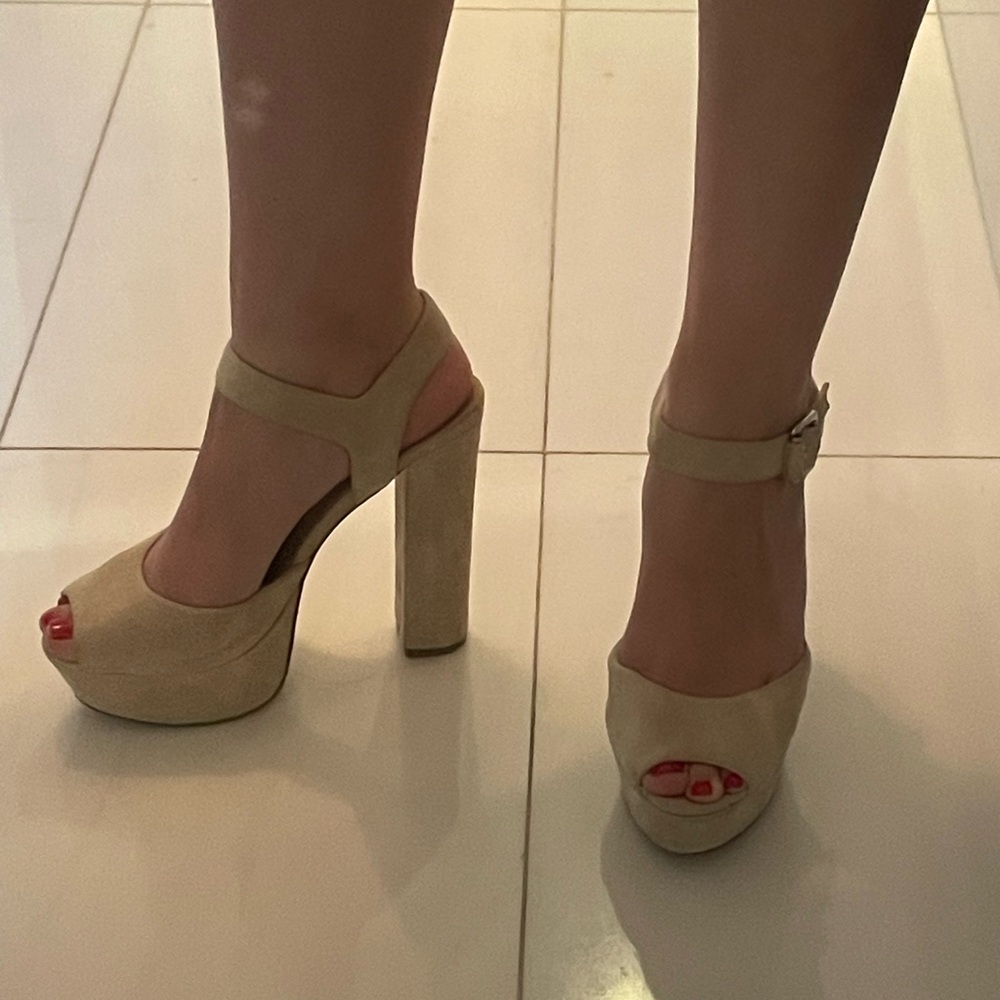 Steve Madden Platform Heels
